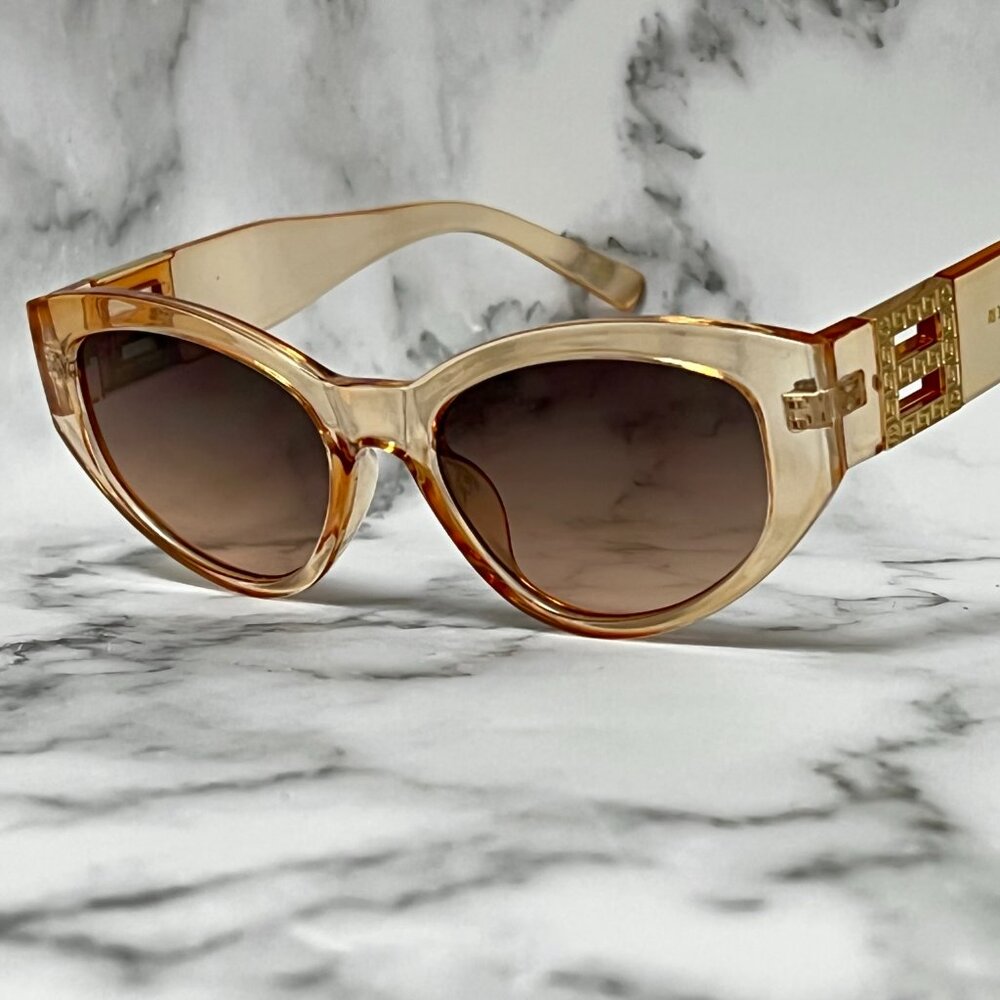 Women Sunglasses Fashion Designer Style Outdoor Beige Frame Brown Lens Gold New
